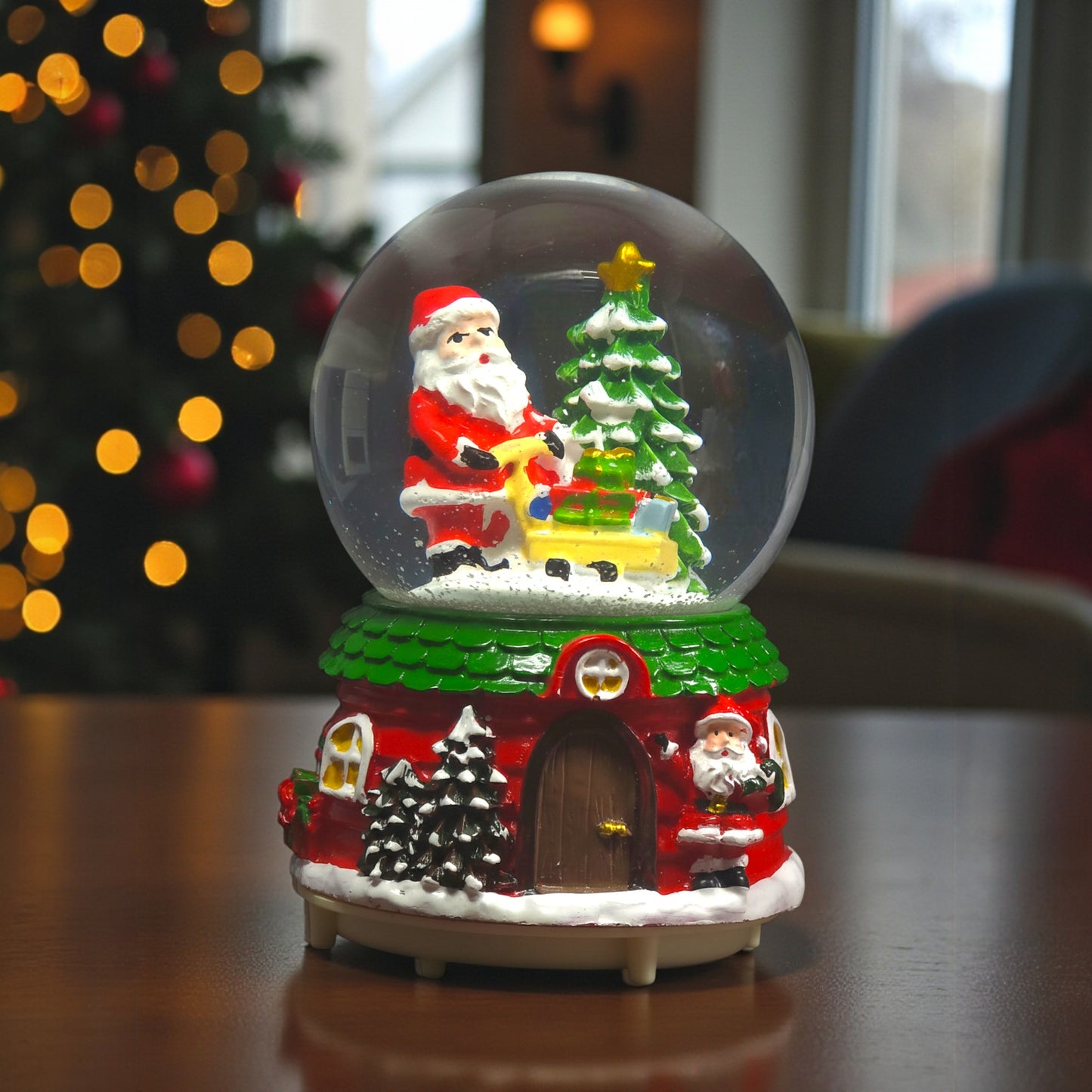 Christmas Snow Globe