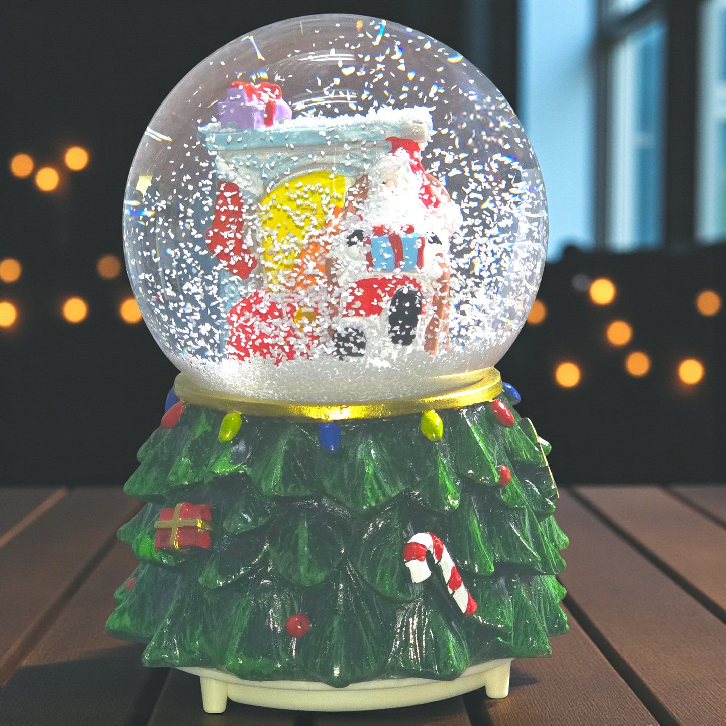 Christmas Snow Globe