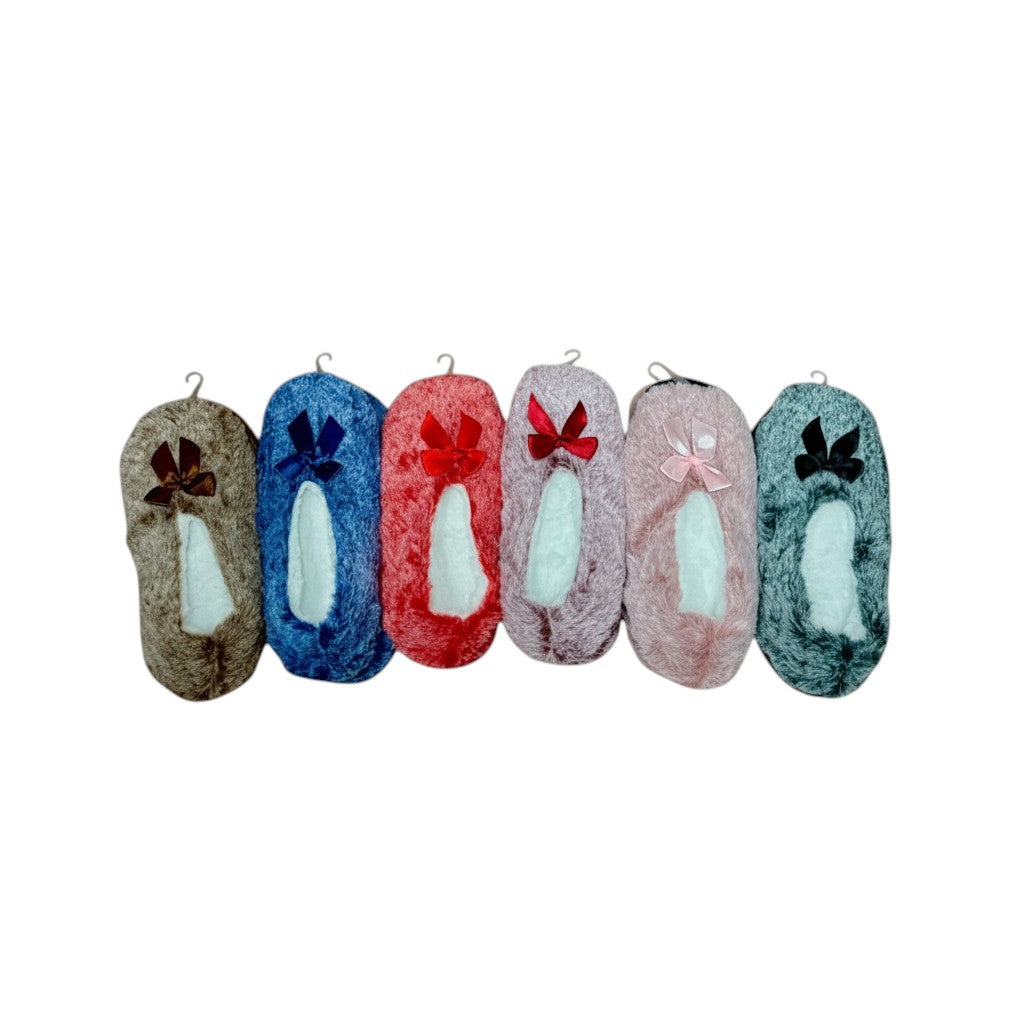 Winter Indoor Slippers - 144 PCS FREE Spinning Display