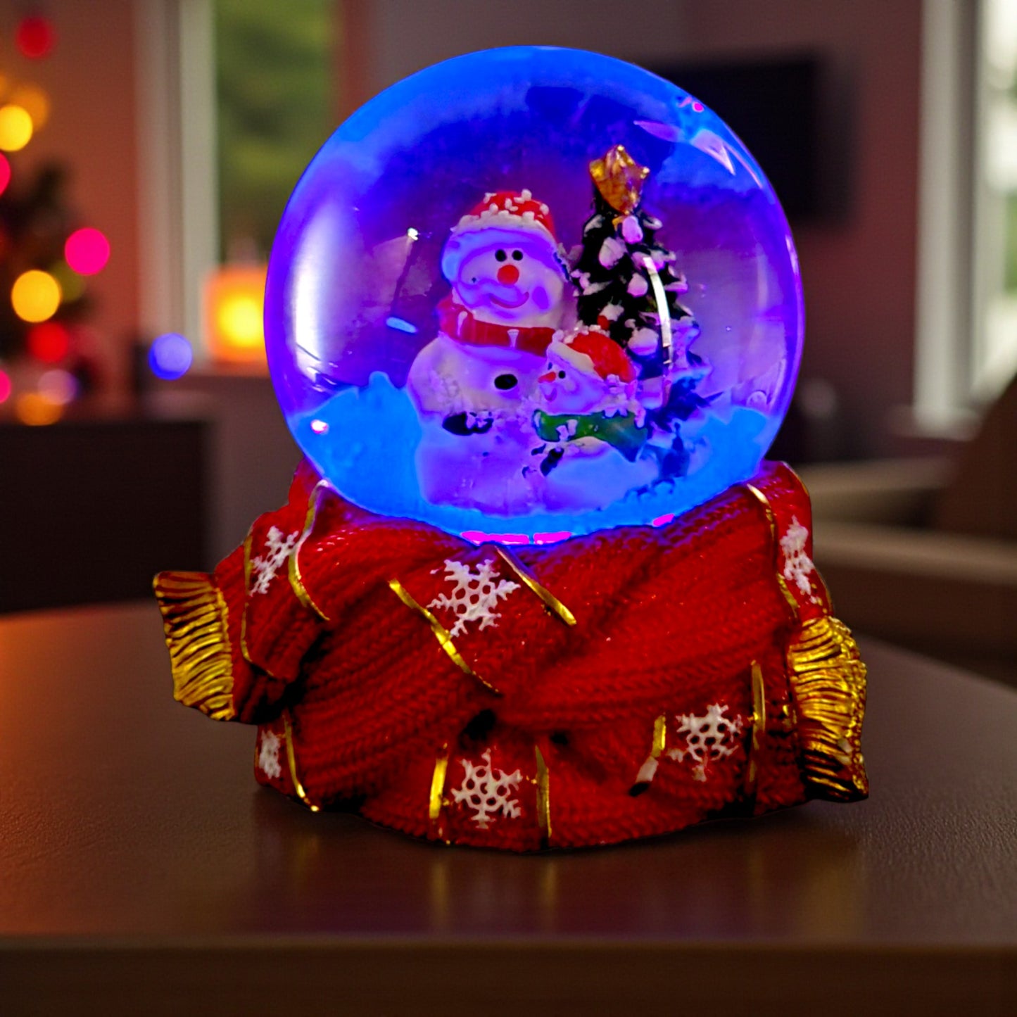 Christmas Snow Globe.